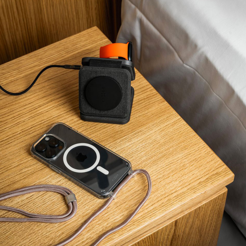 Etui ze smyczą FIXED MagPure Neck do MagSafe z dodatkowym filtrem anty UV do iPhone 16 Pro, różowe